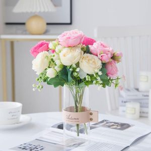Dekoratif çiçekler güzel yapay güller ile 4 tomurcuklu ipek sahte çiçek düğün ev oturma odası masası dekorasyon çelenk aksesuarları