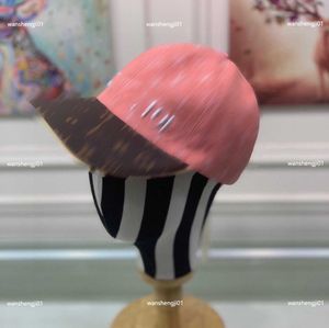 Cappello da donna di design 23ss moda Ricamo Lettera Logo berretto da uomo di alta qualità Berretto da baseball in tessuto di puro cotone Scatola inclusa Regalo preferito