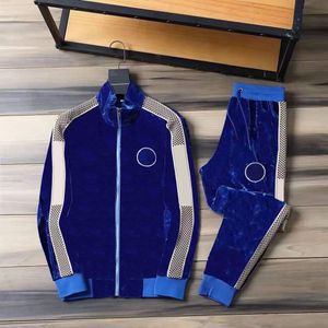 Mens Designer Veludo Tracksuits Casual Rua Lazer Logotipo Moda Streetwear Bordado Logotipo Zipper Golden Velvet Moletons Casaco de Manga Longa e Calças Conjuntos