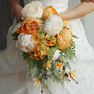 Kwiaty dekoracyjne 2pcs/pakiet Seria pomarańczowa Symulacja China Penoy Bride trzymanie kwiatu kropla kształt ślub sztuczny bukiet