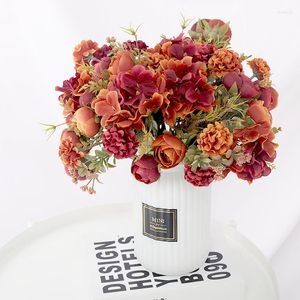 Dekorative Blumen Herbst Künstliche Rose Gemischter Blumenstrauß Seide Für Heimdekoration Hochzeit Weihnachten Party Indoor Gefälschte Blume DIY