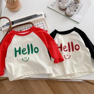 Felpe con cappuccio Felpe Autunno Abbigliamento per bambini T-shirt a maniche lunghe patchwork per bambini in cotone Neonati maschi Simling Face Print Tshirt Bambino Lettera Top 230830