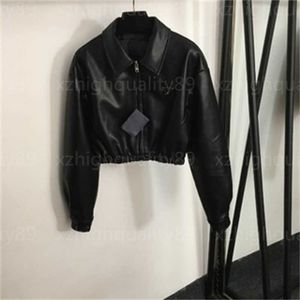 Women Coats Designer Jackets Designer Womens Clothing Chest Triangle Decoration Long Sleeved Short Waistband Design High Street Coat Designers Jacket