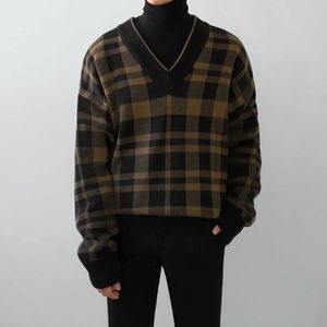 Erkek Sweaters Sonbahar Kış Moda Vneck Ekose Sweater Teps Erkekler Koreli Erkek Uzun Kollu Gevşek Jumperlar G266 230830