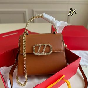 Diamond buckle handbags Designers Tote Bags for womens luxury crossbody bag Ladies designer shopping bags Purses Wallet Camera Case bags G18