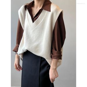 Coletes femininos camisola tendência coreana no outono com decote em v de malha sem mangas moda colete tops undershirt solto e macio