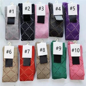 Luxury Stock Designer Mens Womens Socks Wool Stockings Streets Bekväm knäben Sock250g