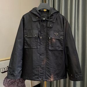 Autumn and winter high quality mens jacket fashion pocket stitching design black zipper cargo jacket top brand luxury designer jacket