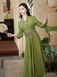 Sukienki swobodne chiński styl ulepszony Hanfu kobiet 2023 wiosna/lato etniczny haft haftowy długą talię Slim Slim Sukienka