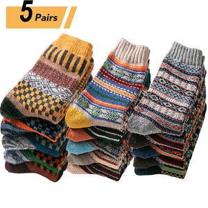 Herrensocken 10PCS = 5Pairs Herbst Winter Männer verdicken warme Harajuku Retro Mode lässig Wolle hochwertige Baumwollsocken Großhandel Schneesocke 230301