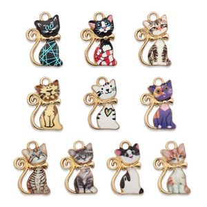 100 pz Cute Cat Charms Per Monili Che Fanno Donne Orecchini Bracciali Charms Ciondolo Smalto Gioielli All'ingrosso Perline di Fascino Animale Lotto