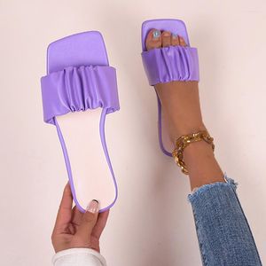 Hausschuhe frauen 2023 Weibliche Quadratische Ferse Flip-Flops Sandalen Designer Weiche Flache Rutschen Sommer Für Frauen