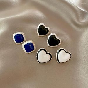 Stud Earrings 2023Elegant White Black Cute Heart Girl Women Korean Aesthetic Students Jewelry Vintage Big Love Gifts