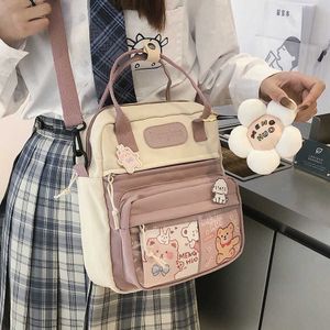 Mochilas fofas de estilo coreano Mulheres à prova d'água Sacos de ombro de nylon à prova d'água para mochila para meninas adolescentes Backpack de viagens de flores 230223