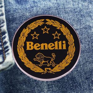 Broszki Benali Lion broszka retro 70s Racing Motorcycle Logo Odznaka Zbierz jeansową kurtkę plecak dany znajomych i fanów prezenty