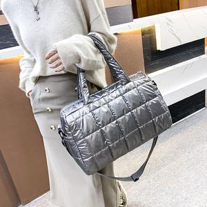 Abendtaschen Mode Frauen Winter Space Bale Baumwolle Luxus Designer Handtaschen Damen Daunen Helle Umhängetasche Weibliche Tote Sac A MainEvening