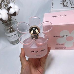 Daisy Love Luxries Designer Parfym Fragrance Parfums Sweet Scents 75 ML EDT Eau de Toilette 2.5 fl.oz Spray Girls Parfym Clone Lång tid varar snabba fraktgåvor