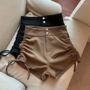 Damskie spodenki seksowne klub Shirring High talia Slim Woman 2023 Summer Korean Fashion Street All-Match Folds Button Casual Short