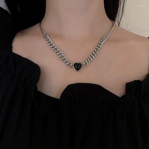 Choker Fashion Black Love Chain Ожерелье для женщин в готическом стиле