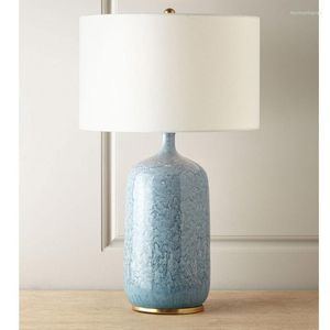 Bordslampor American Copper Ceramic Lamp Creative Bedroom Bedside Simple Blue Porcelain Chinese Classical Decorative