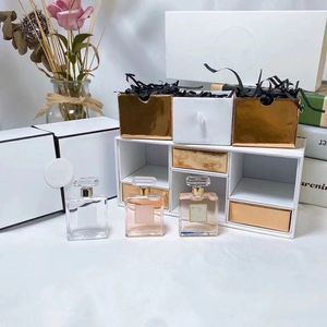 Pudełko prezentowe 3PCS Perfume kadzidło zapach zapach Lady 7.5 ml nr 5 pary EAU Tendre fraiche Mademoiselle Perfumes Kit dla kobiety szklanej butelki Szybka dostawa bezpłatna dostawa