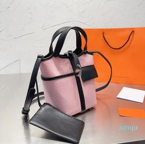 2023 New Evening Bags 토트 핸드백 여성 디자이너 어깨 지갑 및 버킷 가방 고급 가죽 복합 가방