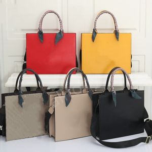 Знаменитая дизайнерская сумка для плеча кросс -кузнецы женщины классическая сумочка сумочка роскошные торговые кошельки повседневные сумочки с большими возможностями модные сумки