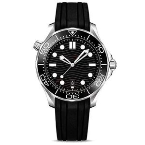 Mens Luxury Watch World Time Time Ceramic Bezel Limited Men Automatic Watches 42 -мм механическое движение Стекло задницу Спортивные море мужские синие серебряные часы.