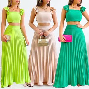 Kadınlar İki Parçalı Tasarımcı Kısa Yelek ve Pileli Etek Uzun Elbise Setleri Sne0162 Saf Renk 2 Parça Elbiseler Takımlar Yaz Günlük Moda Sokak Takım