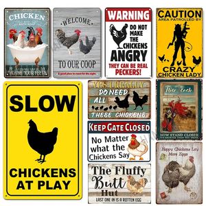 Rolig kyckling coop konst målning tennskylt långsam kycklingar vid lek Varning Vintage Kyckling Varning Metall Tennskyltar för Farmhouse Gate staket Väggdekor Storlek 30x20cm W02