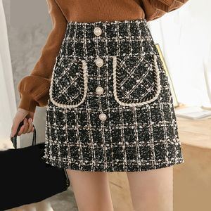 Skirts Tweed Skirts Women Autumn Winter Pearl Button Mini Pencil Skirts Plaid Wool Skirts Korean High Waist Elegant Tweed Ladies Skirt 230301