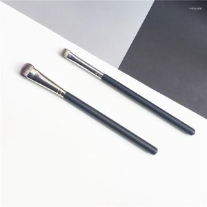 Makeup Brushes Split Fibre All Over Eye Shadow #233 / #235 - Semi-Precious Blending Cosmetics Tools