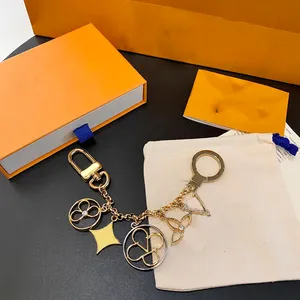 مصمم مفاتيح مصمم فاخر keychain keychain قلادة ذهبية مفتاح مفاتيح مفاتيح قابلة للفصل للرجال Womens Fashion Hoop Keys جديد مع Box