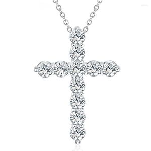 Correntes Numbbowan 925 Sterling Silver Luxury Shiny Zircon Crystal Cross Pingente Pingente Goddess Presente Charme Jóias de moda