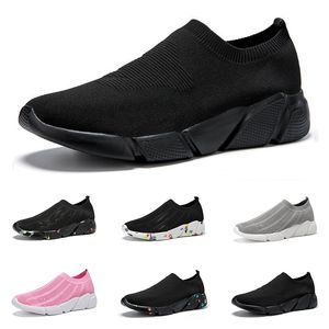 men running shoes breathable trainers wolf grey pink teal triple black white green mens outdoor sports sneakers Hiking twenty seven-31