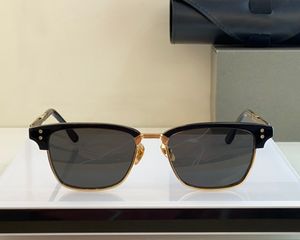 States Man Square Sunglasses Black and Gold Frame Grey Lens Occhiali da Sole Sunnies UV400アイウェア付き箱