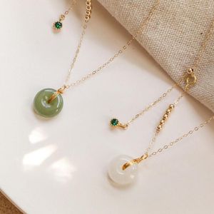 Pendant Necklaces Charms Necklace Vintage Round Jade Temperament Clavicle Chain Collar For Women