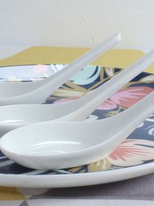 Ложки 6 шт. Установите простую белую кость в Китае китайский рис Scoop Spoon Spoon Ceramic Forcain Sund