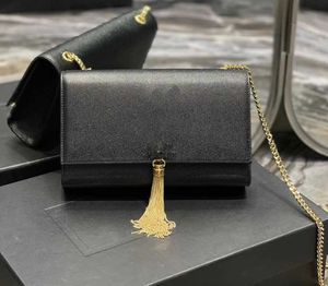 Luxury Tassel Chain Shoulder Bag Apricot Caviar Crossbody Bag Y Brand Handbag Designer Leather Wallet Ladies Metal Flap Purse Partihandel