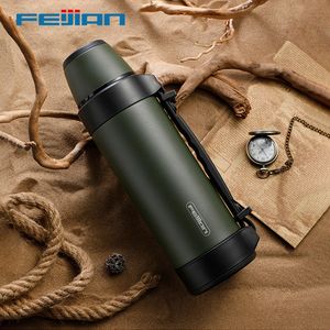 Vattenflaskor Feijian Military Thermos Travel Portable Thermos Large Cup Mugs For Coffee Water Bottle Rostfritt Steel 12001500ml 230302