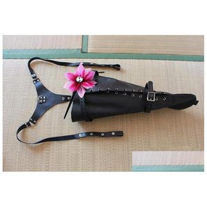 Andra hälsoskönhetsartiklar Bondage Soft Leather Arm Binder Straitjacket BDSM Toy ADT Black/Red/White Color JJD2203 Drop Delivery Dhjya