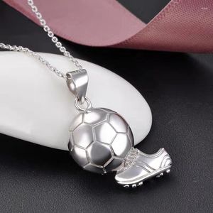 Anhänger Halskette Word Cup Fußballschuh Pendent Halskette für weibliche Fußball -Fan -Jubiläumszeit sportliche Modehalsschmuck Frauen