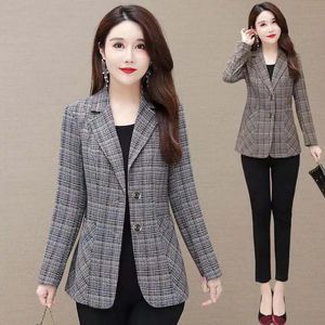 Damenanzüge Blazer XL-5XL Frühling Damenjacke Mode Plaid Langarm Blazer Damenkleidung Elegante Damen Business Büroanzug Oberbekleidung 230302