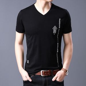 Men's T-Shirts Fashion Brand T Shirts Mens V Neck Pattern Summer Tops Street Style Trends Cotton Short Sleeve Tshirts Men Clothing 230302