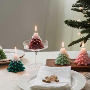 木の家の装飾ロマンチックな手作りクリスマスサンタキャンドルクリスマスプレゼントを作る