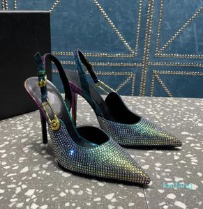 Emniyet Pimi Kristal Düzenli Rhinestones Pompalar Ayakkabılar Sky-High Heels Smeed Toe Sandalet Kadın Lüks Tasarımcıları Slingback Elbise Ayakkabı Fabrikası Footwea