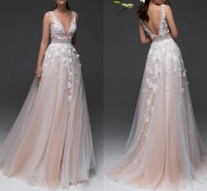 Pearl Pink A-Line Wedding Suknia 2023 Długość podłogi A-line bez rękawów V Szyjka Koronki Kwiaty ślubne suknie ślubne Backelss Boho Robe de Mariage