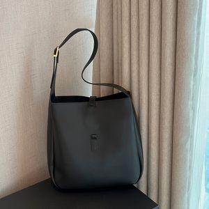 Hobo Underarm Black Leather Handbag Chain Soft Medium Single Shoulder Purses Ladies Messenger Bag Lettering Basket Purse Tote Armpit Bag 25cm