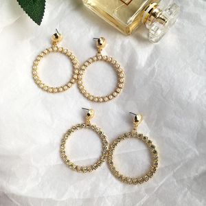 Dingle örhängen 2023 Vintage Pearl Twist Big Circle Set for Women Fashion Geometric Imitation Crystal Jewelry