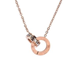 Moda anel duplo de ouro rosa titânio colar de aço pendente nicho feminino simples e leve design de luxo clavicular Acessórios para colar de correspondência